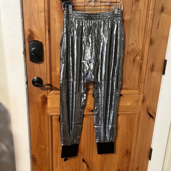 Rosa Chá Faly Women's Pants - Picture 10 of 16